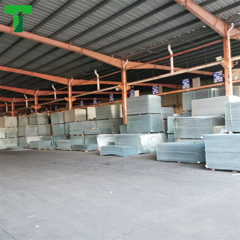 Galvanized Welded Steel Wire Mesh Panel Custom Mesh Opening & Wire Gauge - Image 4